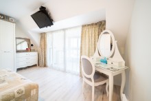 Julia Central Apartment