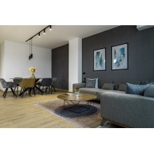 Paradise 4bdrm Luxury Apartment with Garage