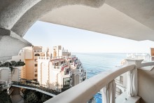 La Mer Luxury Apartment 2