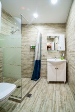 Colibri Central Apartment With Parking Place