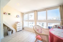 Julia Central Apartment