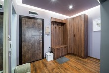 Colibri Central Apartment With Parking Place